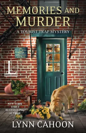 Memories and Murder (A Tourist Trap Mystery) Paperback  November 12, 2019